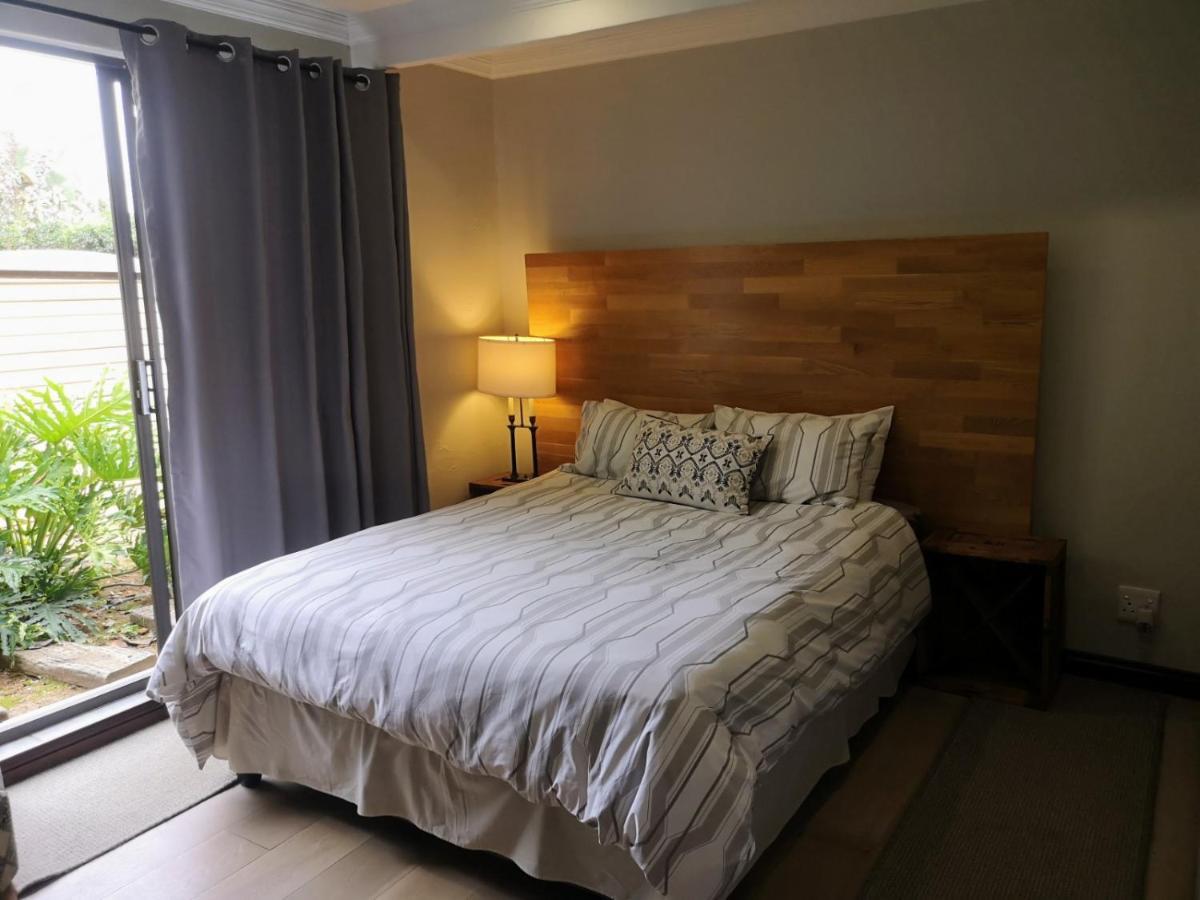 Rest-A-While Guest House - Pretoria Luaran gambar