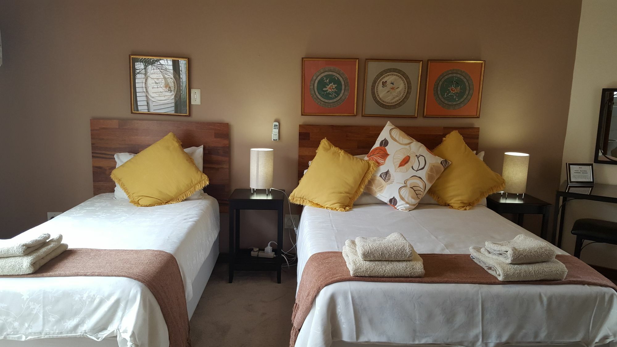 Rest-A-While Guest House - Pretoria Luaran gambar