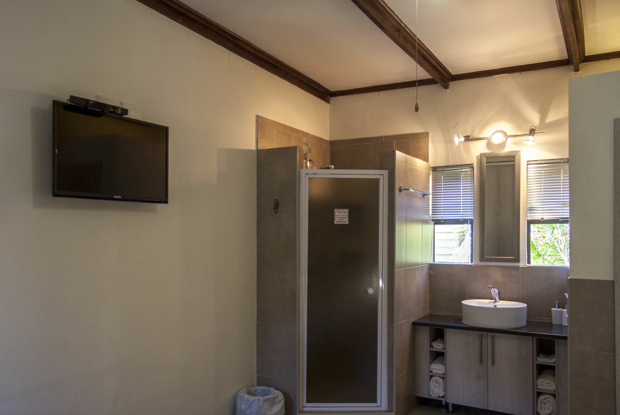 Rest-A-While Guest House - Pretoria Luaran gambar